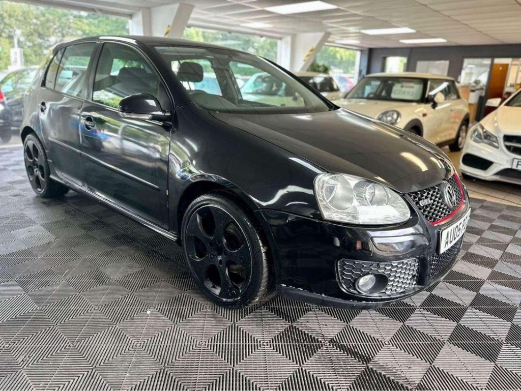 2005 Volkswagen GOLF
